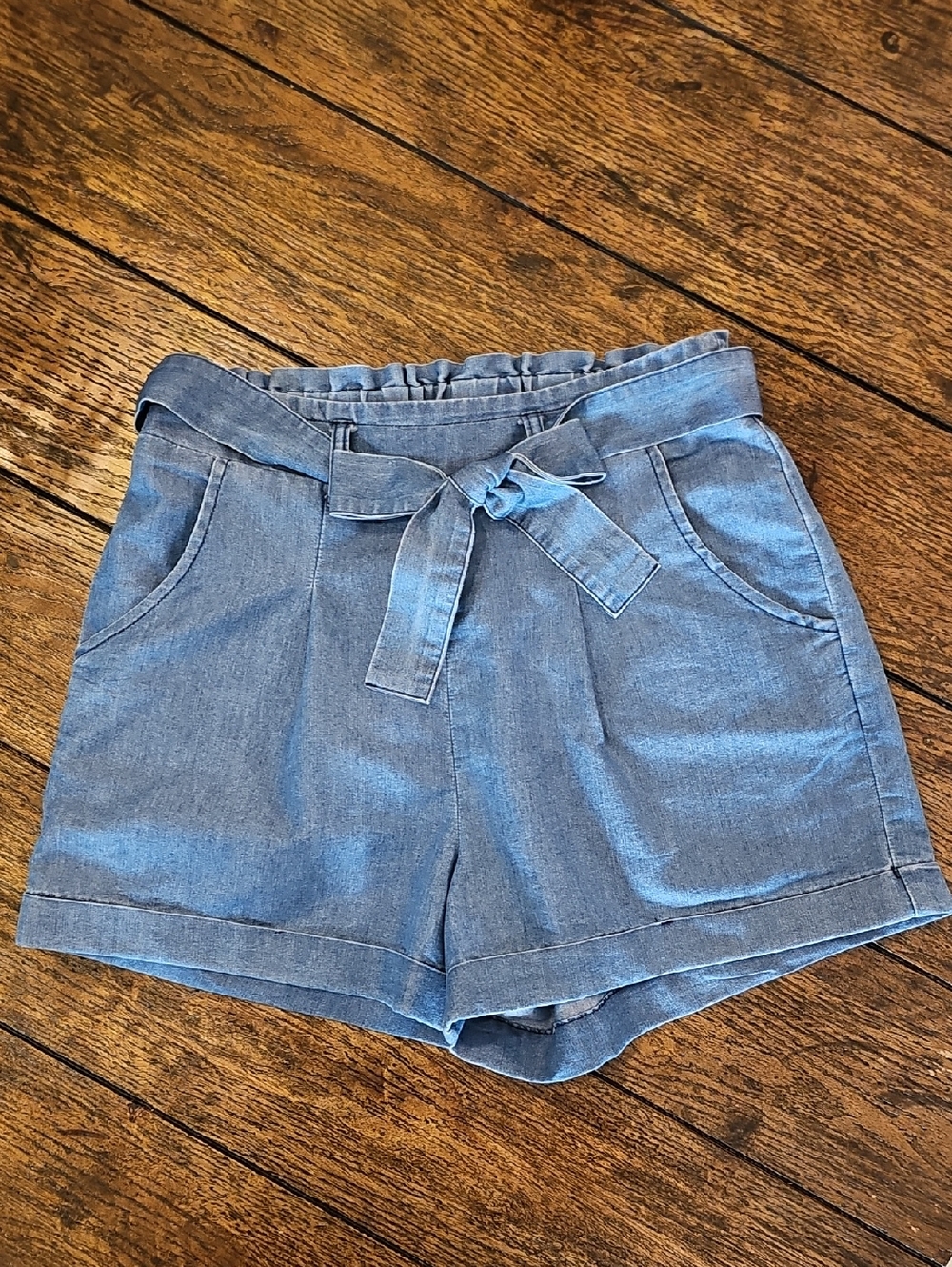 Ci Sono Chambray Tie-Belt High-Waist Shorts - Light Blue